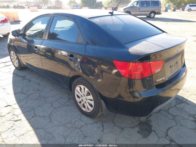 2013 KIA FORTE KNAFU4A26D5659406 Photo 2