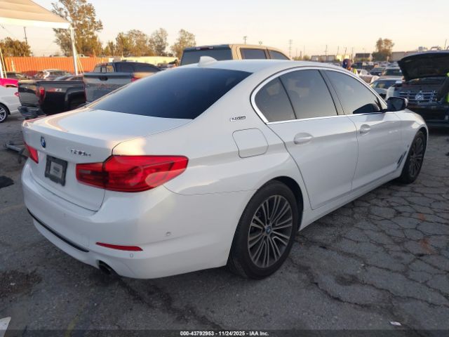 2019 BMW 530E WBAJA9C51KB398627 Photo 3