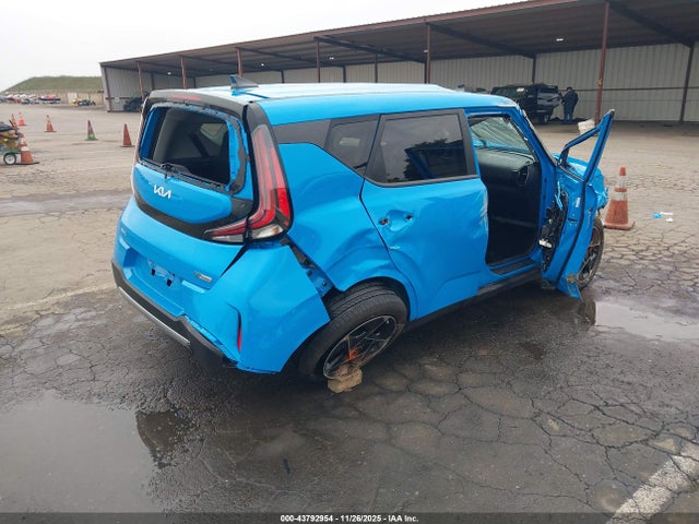KNDJ33AU7R7231397 KIA SOUL EX