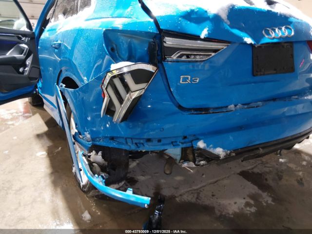 2022 AUDI Q3 WA1EECF33N1149945 Photo 5