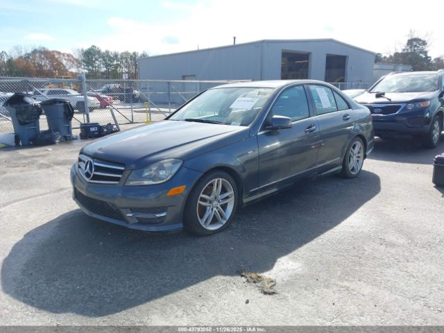 2014 MERCEDES-BENZ C 250 WDDGF4HBXEG233110 Photo 1