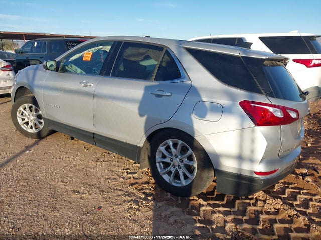 Chevrolet EQUINOX LT 2019 2GNAXTEV7K6275680 Image 3