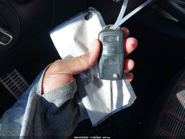 2006 VOLKSWAGEN GTI WVWFV71K66W143738 Photo 10