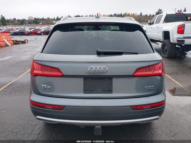 WA1BNAFY0J2148713 Audi Q5 2.0t Premium