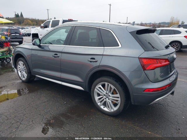 2018 AUDI Q5 WA1BNAFY0J2148713 Photo 2