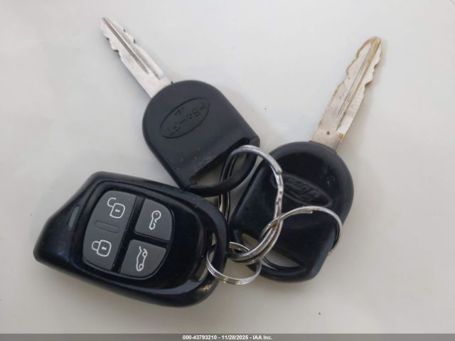 2010 FORD FOCUS 1FAHP3HNXAW195254 Photo 10