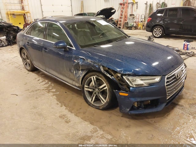 2017 AUDI A4 WAUFNAF40HN019770 Photo 0
