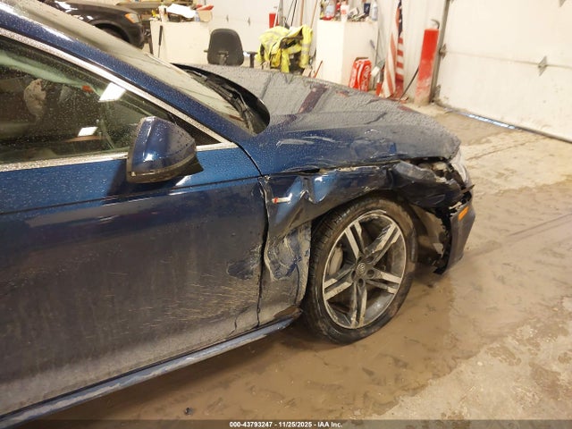 2017 AUDI A4 WAUFNAF40HN019770 Photo 5
