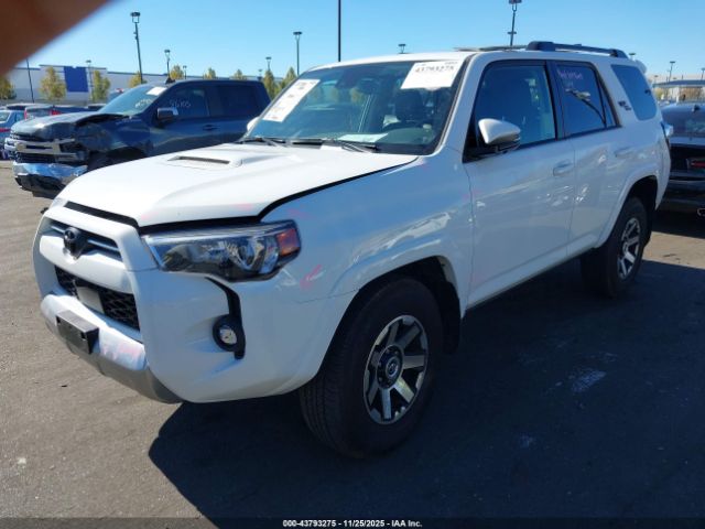2022 TOYOTA 4RUNNER JTERU5JR8N6075583 Photo 1