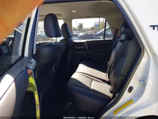 2022 TOYOTA 4RUNNER JTERU5JR8N6075583 Photo 7