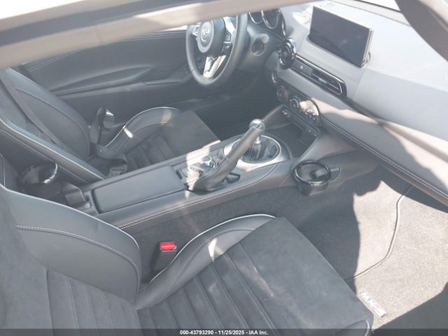 2024 MAZDA MX-5 MIATA RF JM1NDAL73R0604969 Photo 7