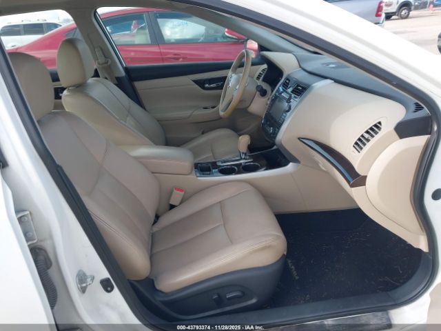 2015 NISSAN ALTIMA 1N4AL3AP1FN408131 Photo 4