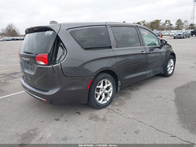 2C4RC1FG8JR122959 Chrysler Pacifica Touring Plus