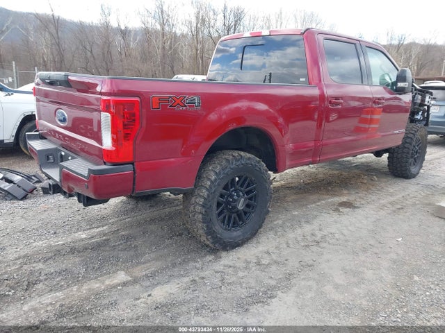 Продаж на аукціоні авто 2019 Ford F-250 Lariat, vin: 1FT7W2BT2KEF93818, номер лоту: 43793434