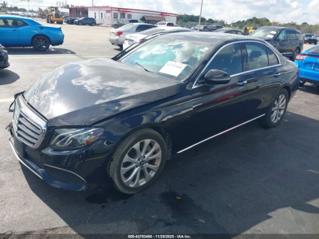 2019 MERCEDES-BENZ E 300 WDDZF4KB0KA517748 Photo 1