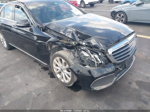 2019 MERCEDES-BENZ E 300 WDDZF4KB0KA517748 Photo 5
