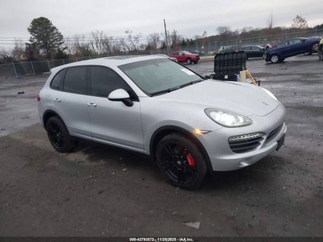 2011 PORSCHE CAYENNE WP1AB2A29BLA43634