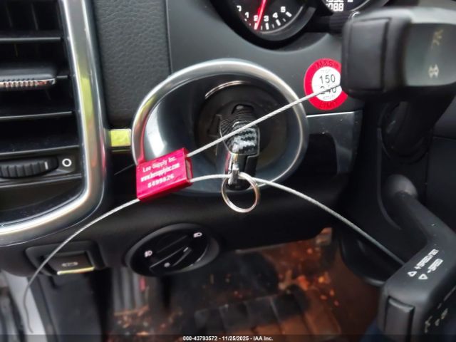 2011 PORSCHE CAYENNE WP1AB2A29BLA43634 Photo 10