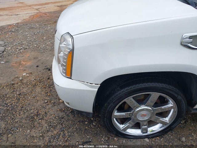2012 CADILLAC ESCALADE HYBRID 1GYS3EEJ2CR260490 Photo 5