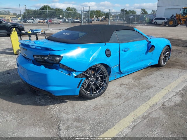 2023 CHEVROLET CAMARO 1G1FK3D63P0115974 Photo 3