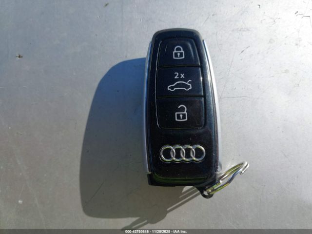 2024 AUDI Q8 E-TRON WA1CAAGE7RB033493 Photo 10