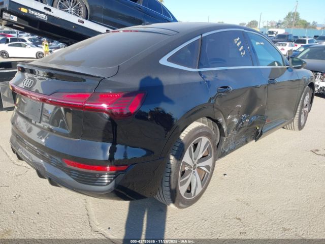 2024 AUDI Q8 E-TRON WA1CAAGE7RB033493 Photo 3