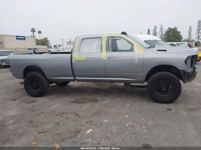 3C6UR5JL6NG123759 RAM 2500 Big Horn 4x4 8&#039; Box