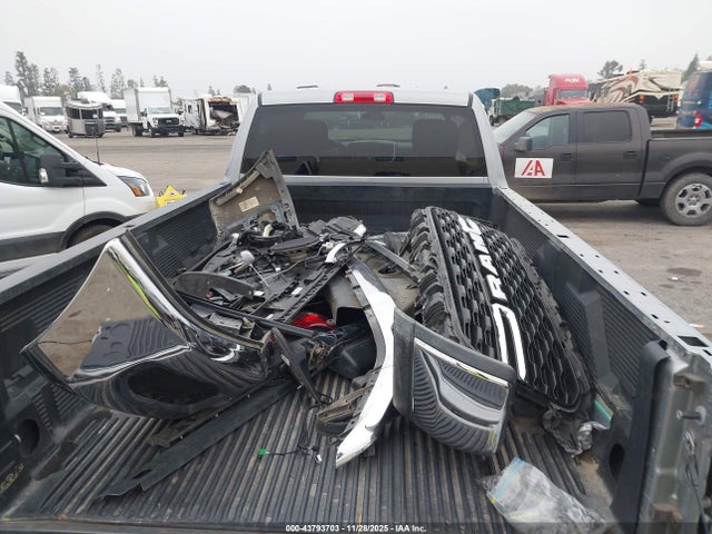 3C6UR5JL6NG123759 RAM 2500 Big Horn 4x4 8&#039; Box
