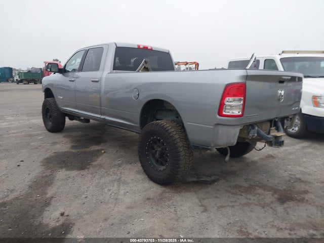 3C6UR5JL6NG123759 RAM 2500 Big Horn 4x4 8&#039; Box