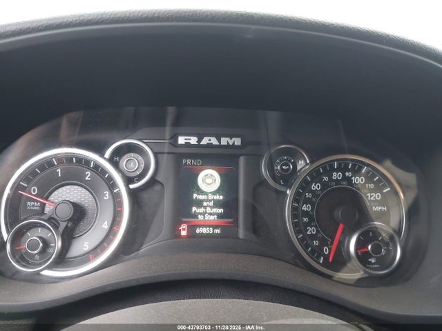 3C6UR5JL6NG123759 RAM 2500 Big Horn 4x4 8&#039; Box