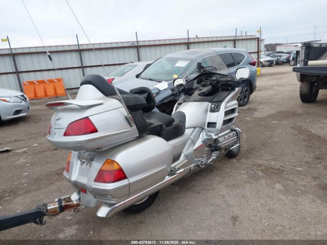 2005 HONDA GL1800 1HFSC47055A413147 Photo 3