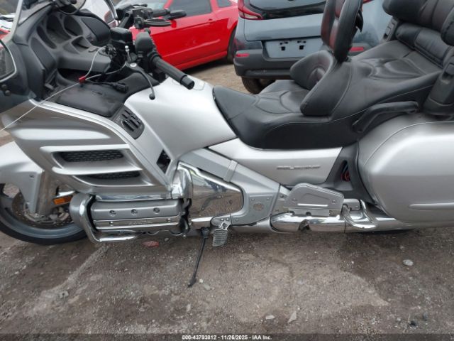 2005 HONDA GL1800 1HFSC47055A413147 Photo 8