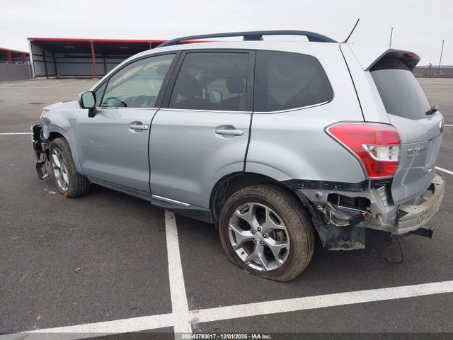 Subaru Forester 2.5i Touring 2015 JF2SJAWC2FH541432 Image 3