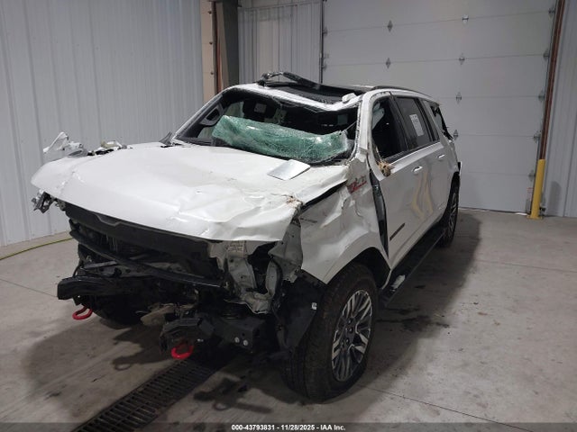 1GNS6DRL8SR122171 Chevrolet Suburban 4wd Z71