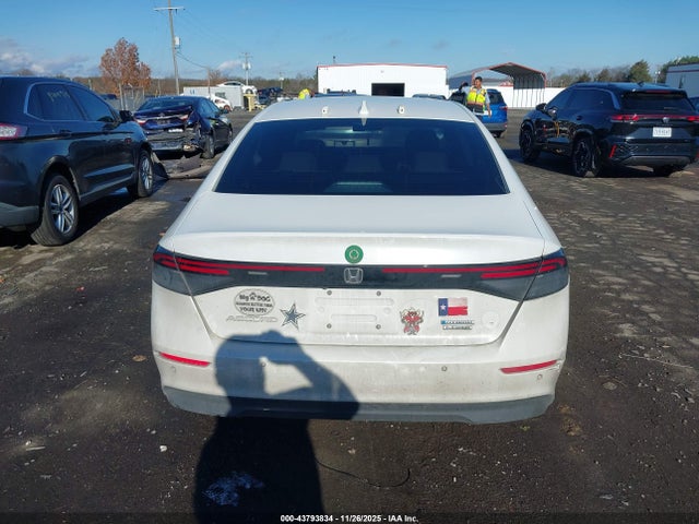43793834 :رقم المزاد ، 1HGCY2F86SA009301 vin ، 2025 Honda Accord Hybrid Touring مزاد بيع