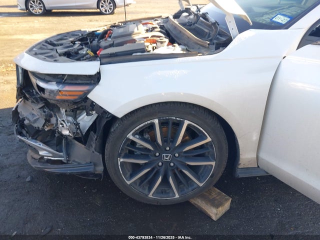 43793834 :رقم المزاد ، 1HGCY2F86SA009301 vin ، 2025 Honda Accord Hybrid Touring مزاد بيع