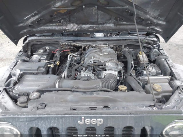 1C4BJWDG0JL886854 Jeep Wrangler Jk Unlimited Sport S 4x4