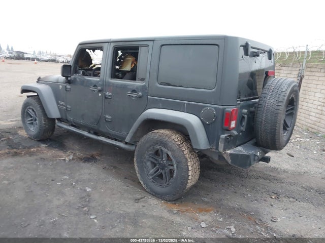 1C4BJWDG0JL886854 Jeep Wrangler Jk Unlimited Sport S 4x4