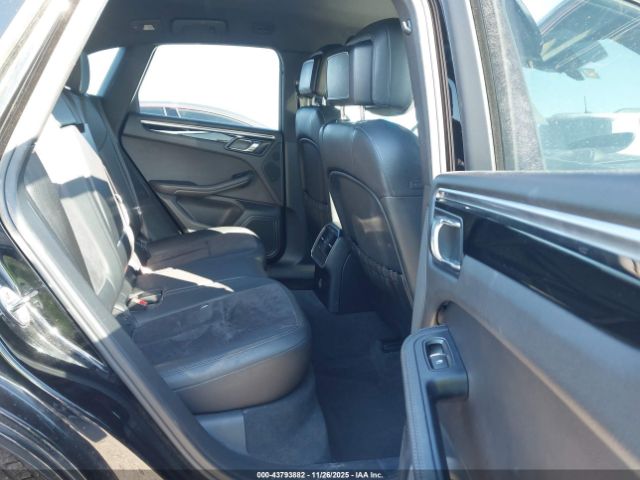 2018 PORSCHE MACAN WP1AA2A50JLB01464 Photo 7