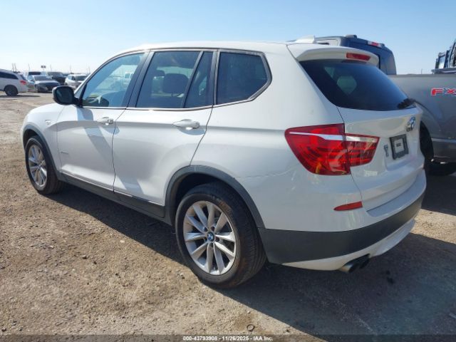 2013 BMW X3 5UXWX9C52D0D07324 Photo 2