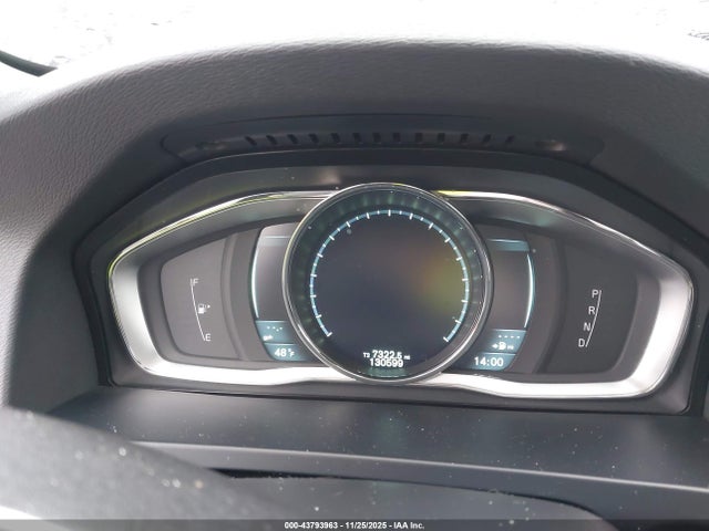 2015 VOLVO V60 YV140MEB4F1196881 Photo 6