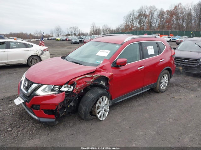 2017 Nissan Rogue Sv მანქანა იყიდება აუქციონზე, vin: JN8AT2MV6HW268061, აუქციონის ნომერი: 43793988