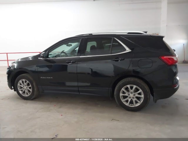 3GNAXSEV0JL135961 Chevrolet EQUINOX LT