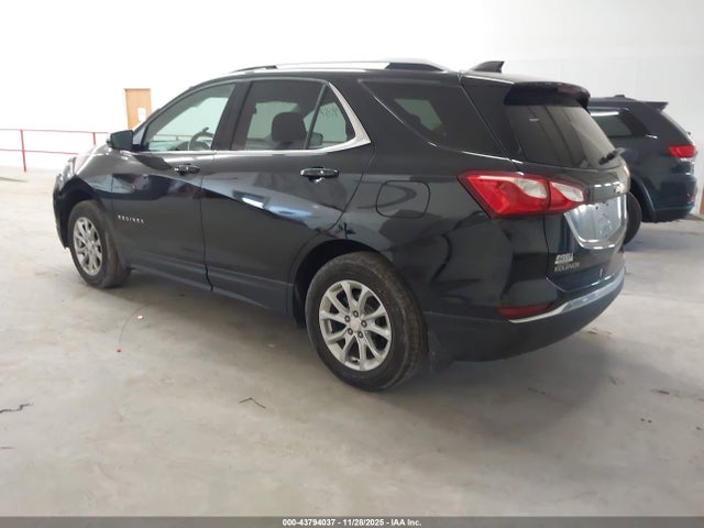 3GNAXSEV0JL135961 Chevrolet EQUINOX LT