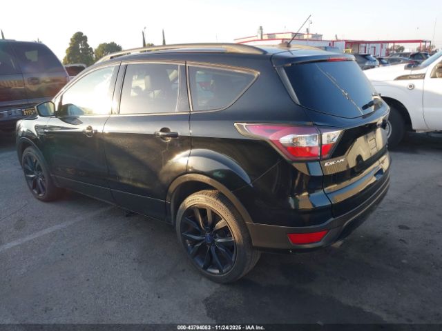 2017 FORD ESCAPE 1FMCU0GD1HUA23460 Photo 2