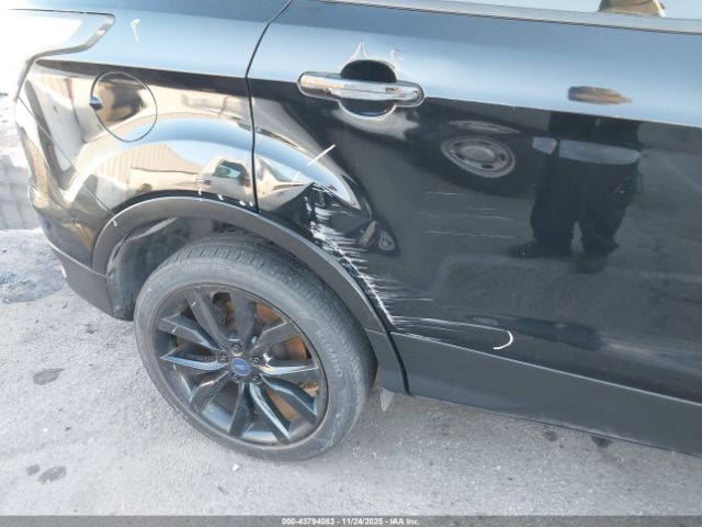 2017 FORD ESCAPE 1FMCU0GD1HUA23460 Photo 5