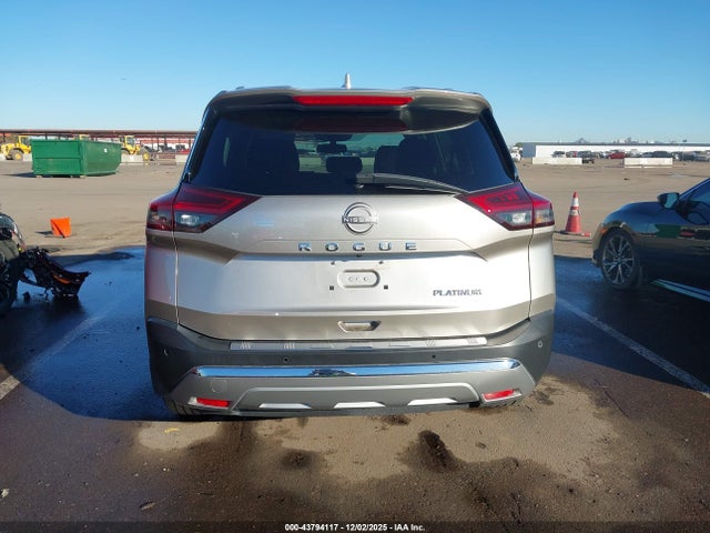 JN8BT3DC9PW104830 Nissan Rogue Platinum Fwd