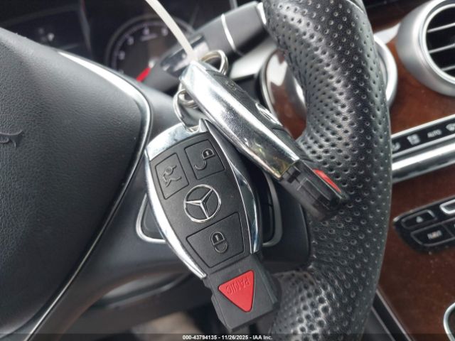 2017 MERCEDES-BENZ GLC 300 WDC0G4KB1HF219795 Photo 10