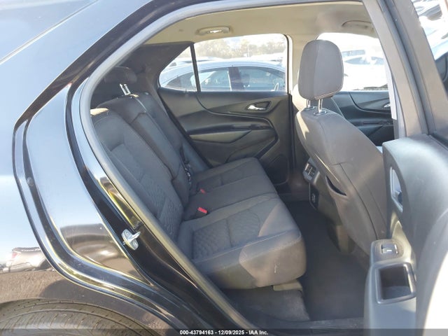 2GNAXKEV8K6301214 Chevrolet EQUINOX LT