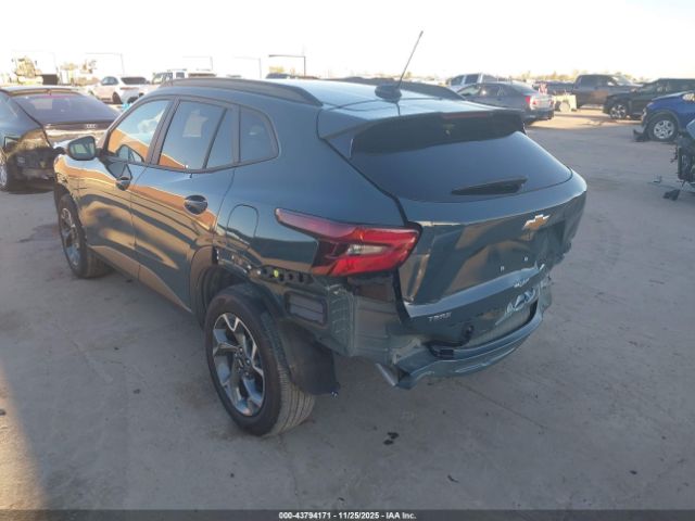 2025 CHEVROLET TRAX KL77LHEP5SC101656 Photo 2